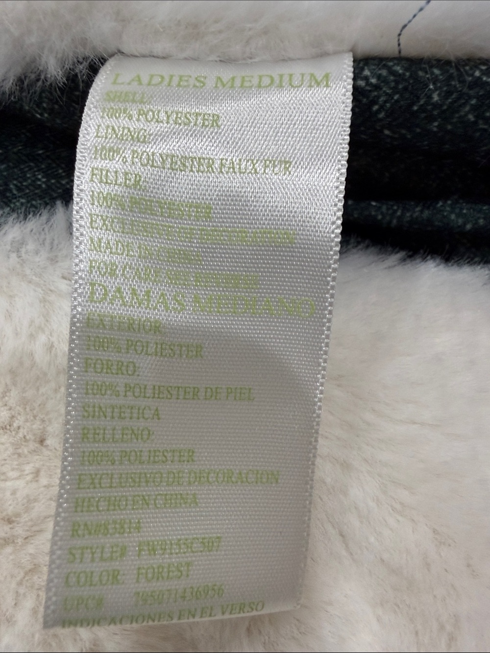 GreenTea Labelled Lined Jacket in White and Olive
Size Medium - Picture 5 of 6